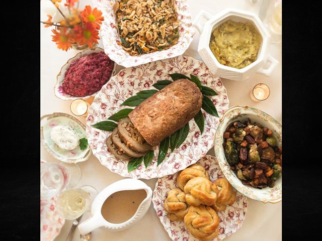 The Madly Thankful Thanksgiving Feast