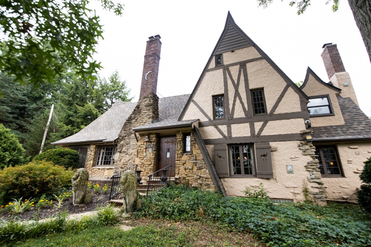 1430 North Bend Road, College Hill
$495,000 | 5 bd/2.5 ba | Year Built: 1927